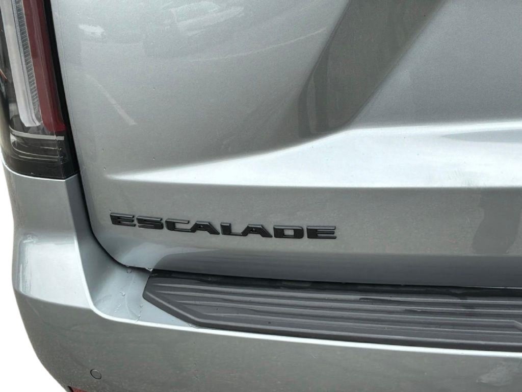 Used 2024 Silver Cadillac V-Series image 24