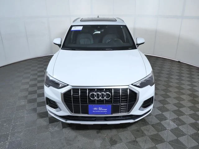 Used 2019  Audi 2.0T Premium image 3