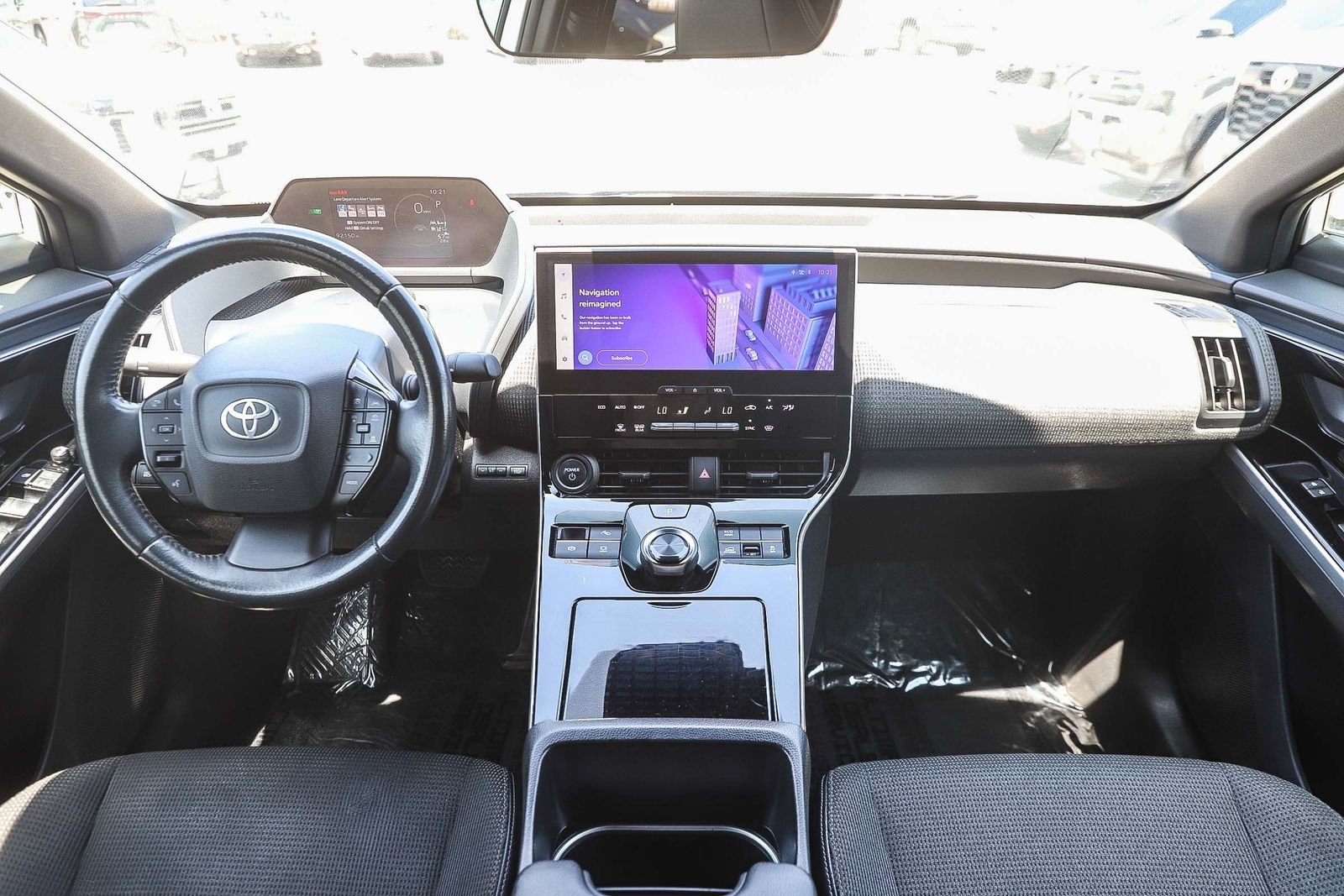Used 2023 Beige Toyota XLE image 12
