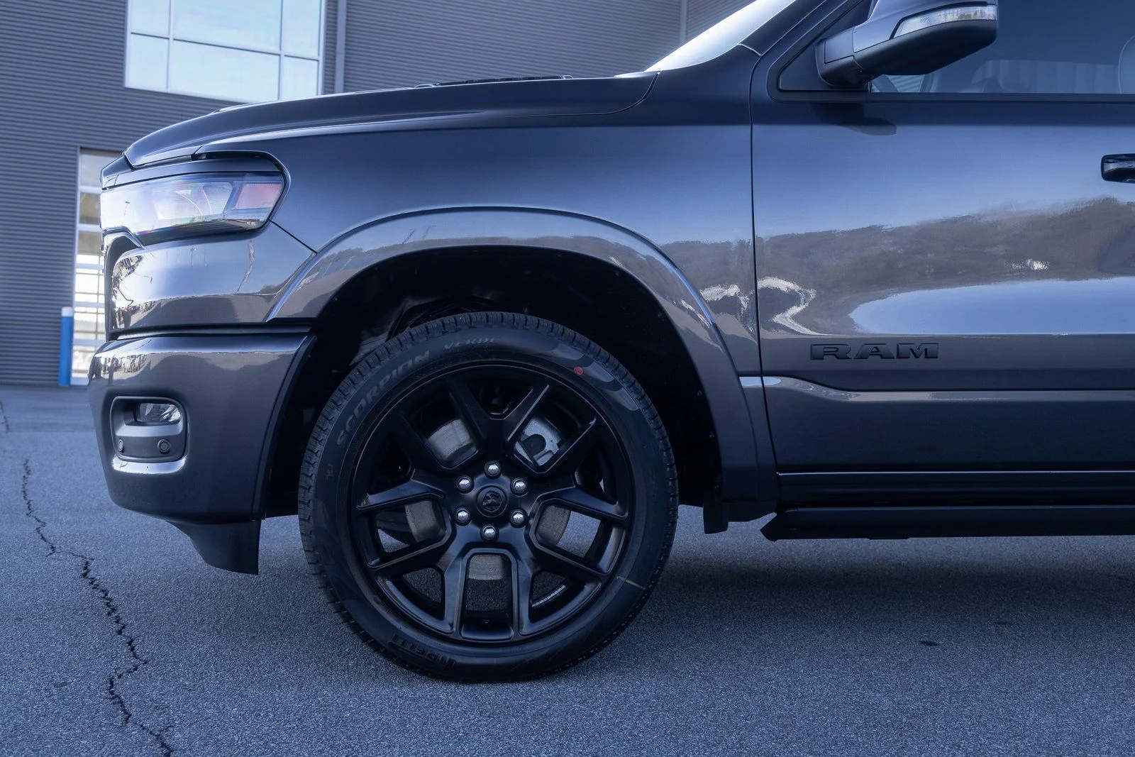 New 2026 Granite Crystal Metallic Clear-Coat Exterior Paint RAM Laramie image 4