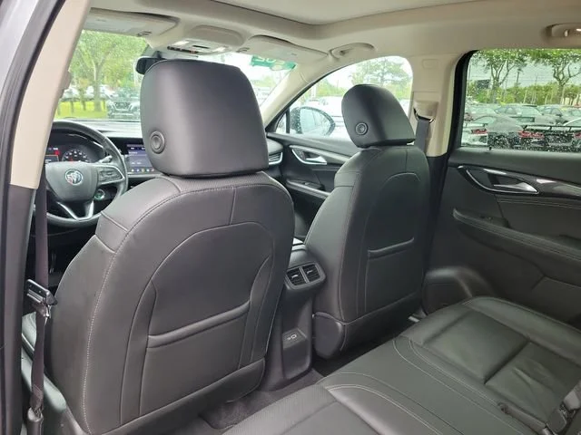 2021 Buick Envision Essence - Photo 11