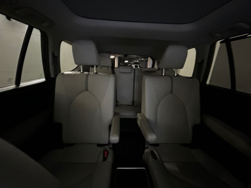 Used 2024 Black Toyota Platinum image 19