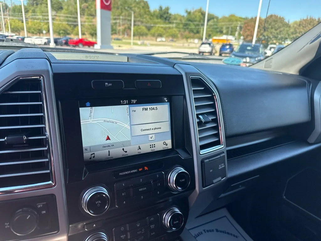 Used 2016 Silver Ford XL image 13