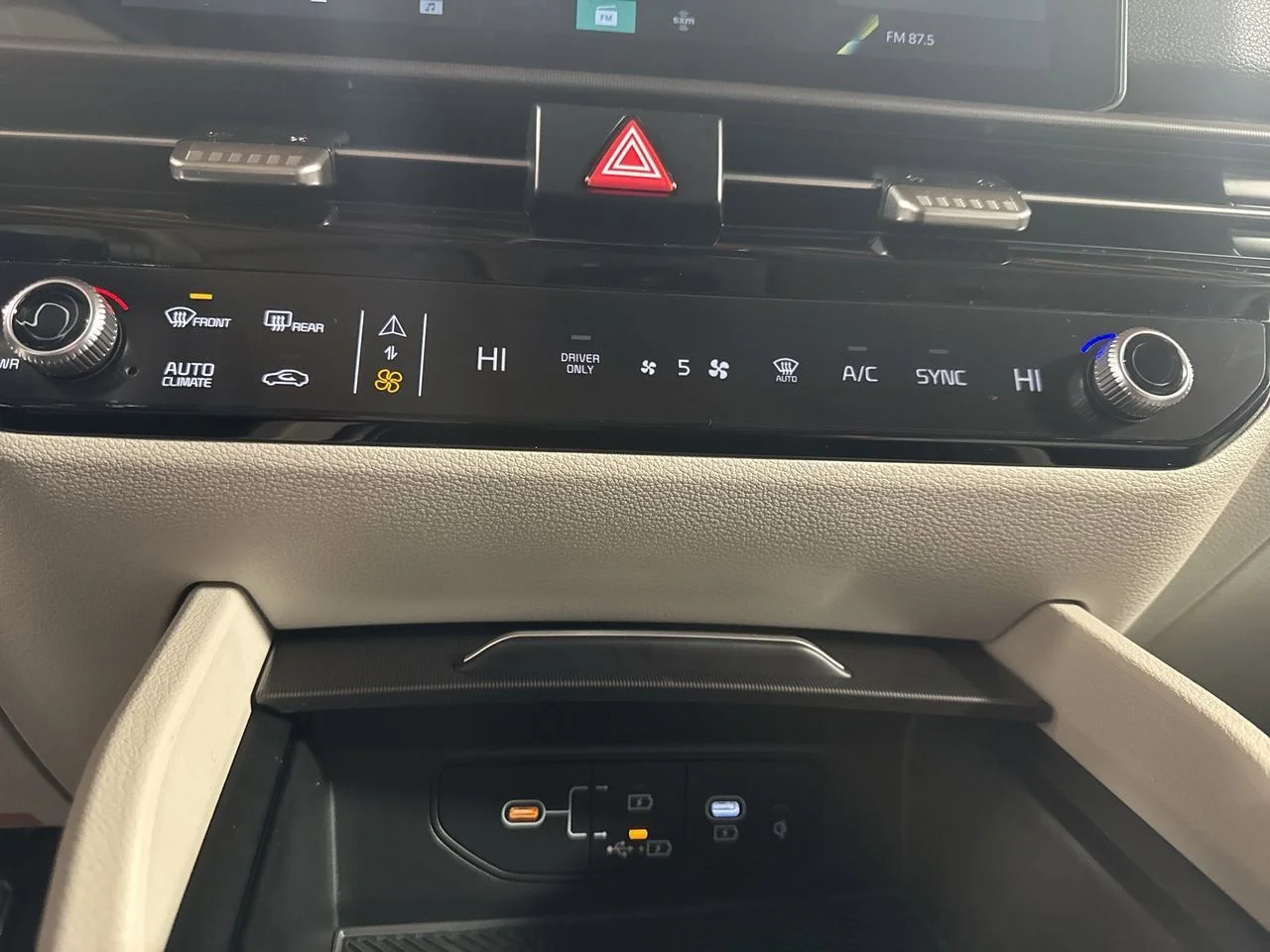 New 2026 Heritage Blue Kia EX image 22