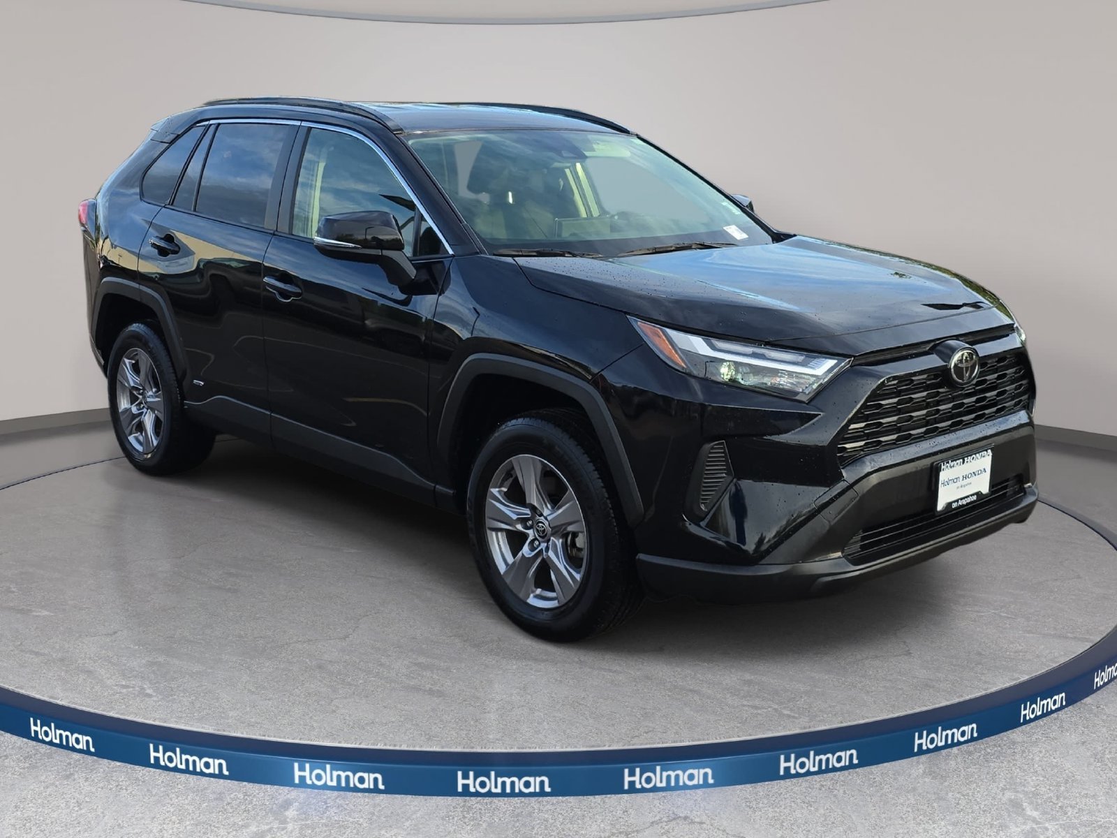Used 2025 Black Toyota XLE image 4