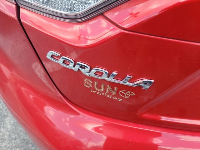 Used 2021 Red Toyota LE image 9