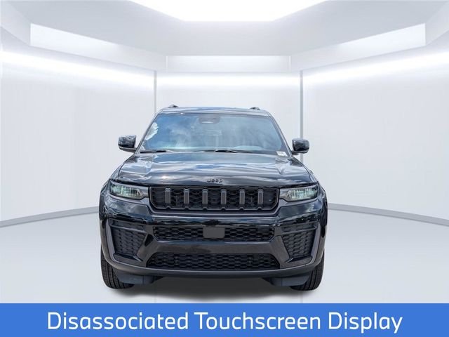 New 2026 Diamond Black Crystal Pearl-Coat Exterior Paint Jeep Altitude image 11