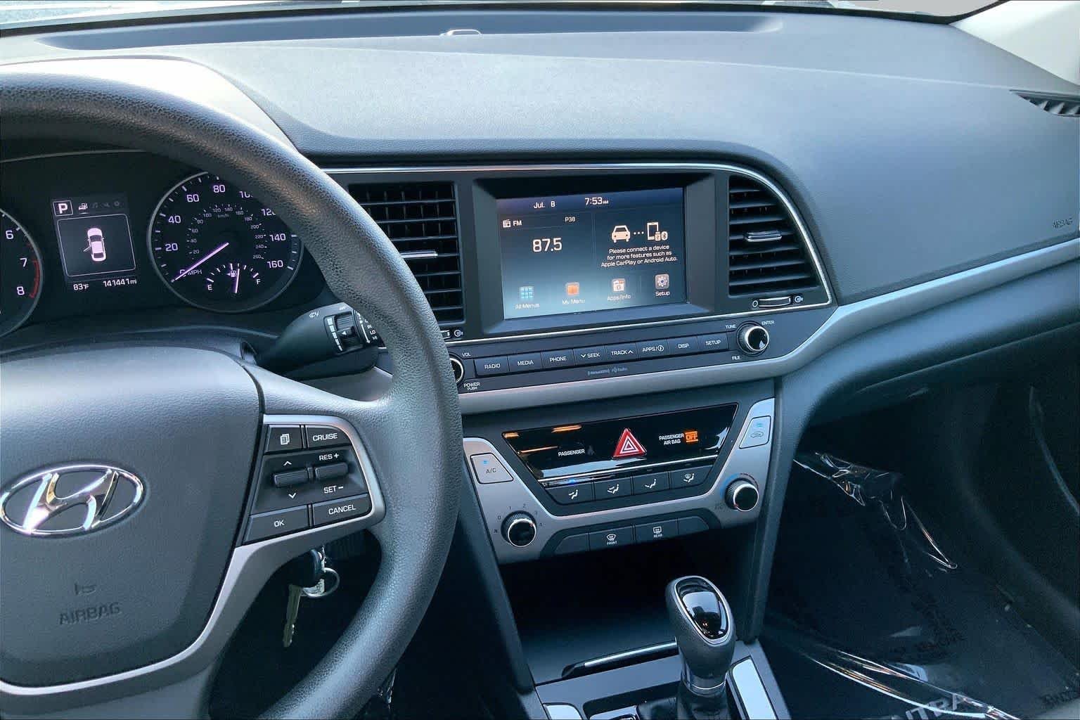 Used 2018 Quartz White Pearl Hyundai SEL image 7