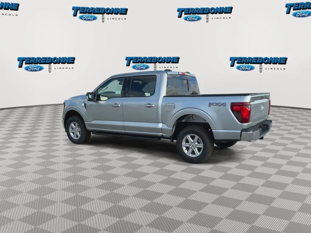 New 2026 Iconic Silver Metallic Ford XLT image 6