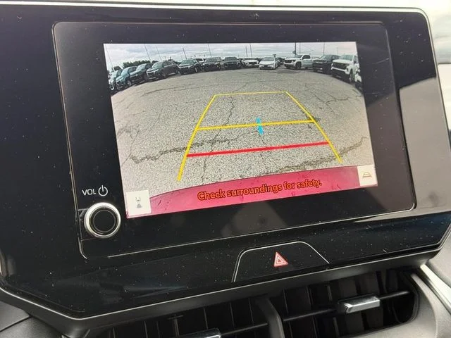 2023 Toyota Venza LE - Photo 41