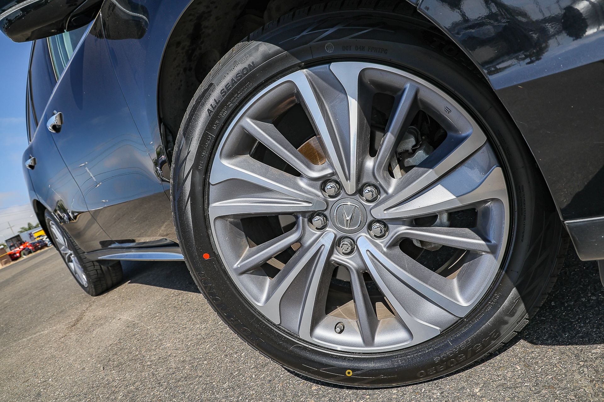 Used 2017 Black Acura 3.5L image 2