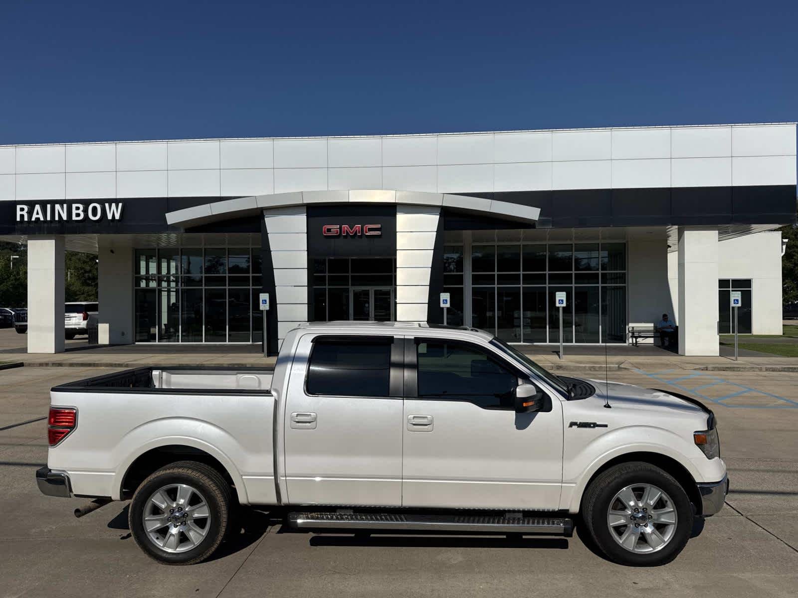 2013 Ford F-150 Lariat SuperCrew 145-in's photo