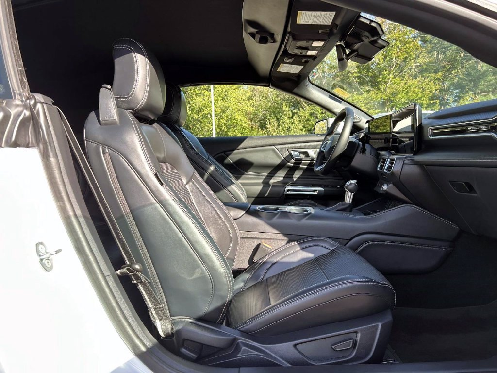 Used 2024 White Ford EcoBoost Premium image 15