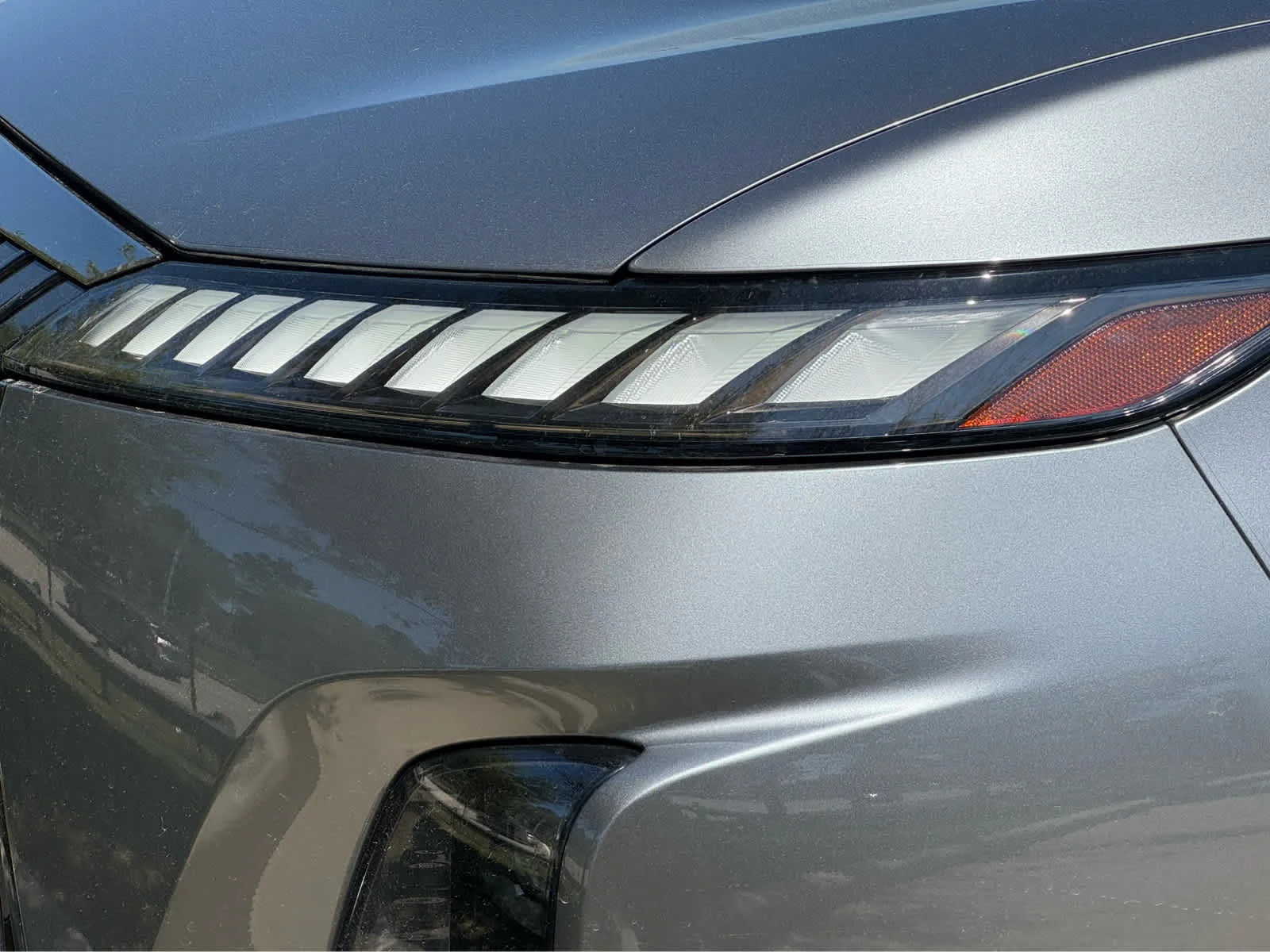 Certified Used 2026 Dynamic Metal/Black Obsidian INFINITI AUTOGRAPH image 9