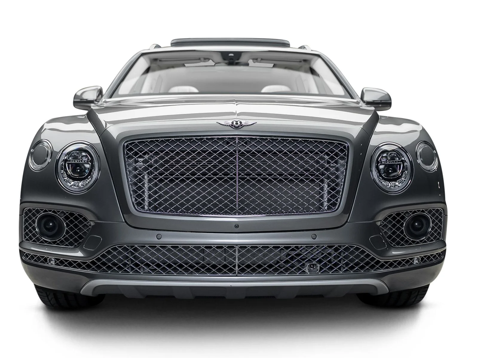 Used 2018 Gray Bentley W12 image 2