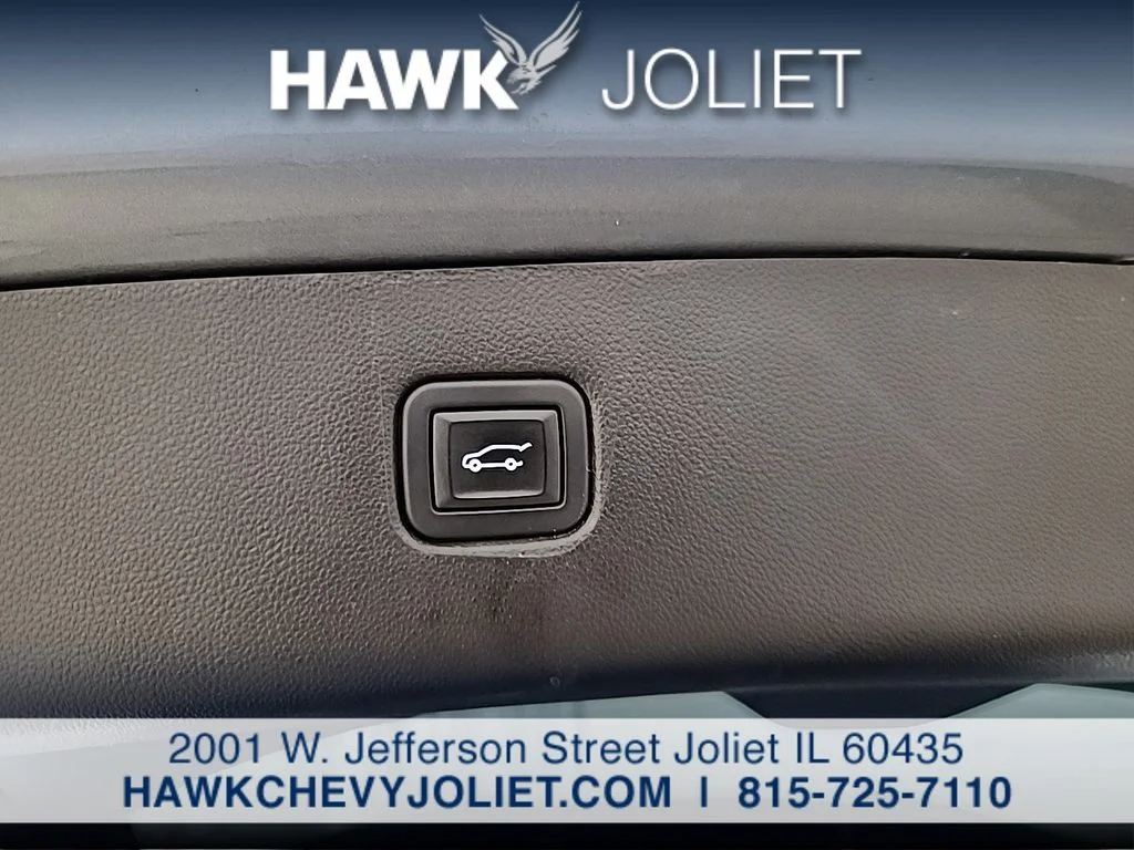 Used 2023 Gray Chevrolet LT image 22