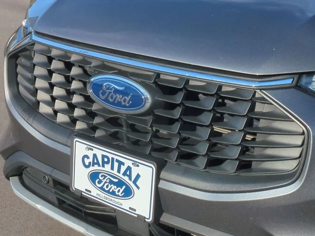 Used 2024 Gray Ford Active image 36