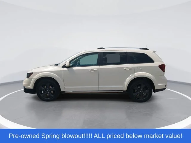 Used 2020 White Dodge Crossroad image 5