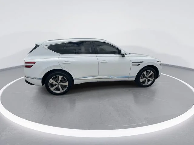 Used 2024 White Genesis 3.5T image 9