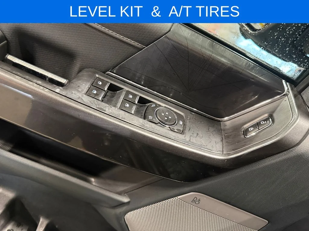Used 2021 Gray Ford XLT image 6