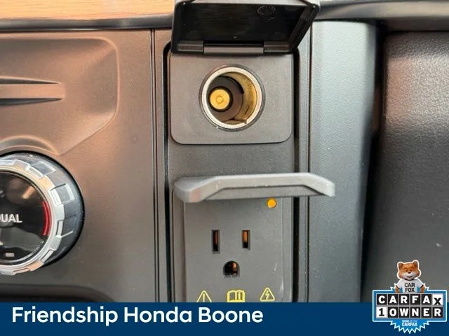 Used 2024 Gray Ford Lariat image 34