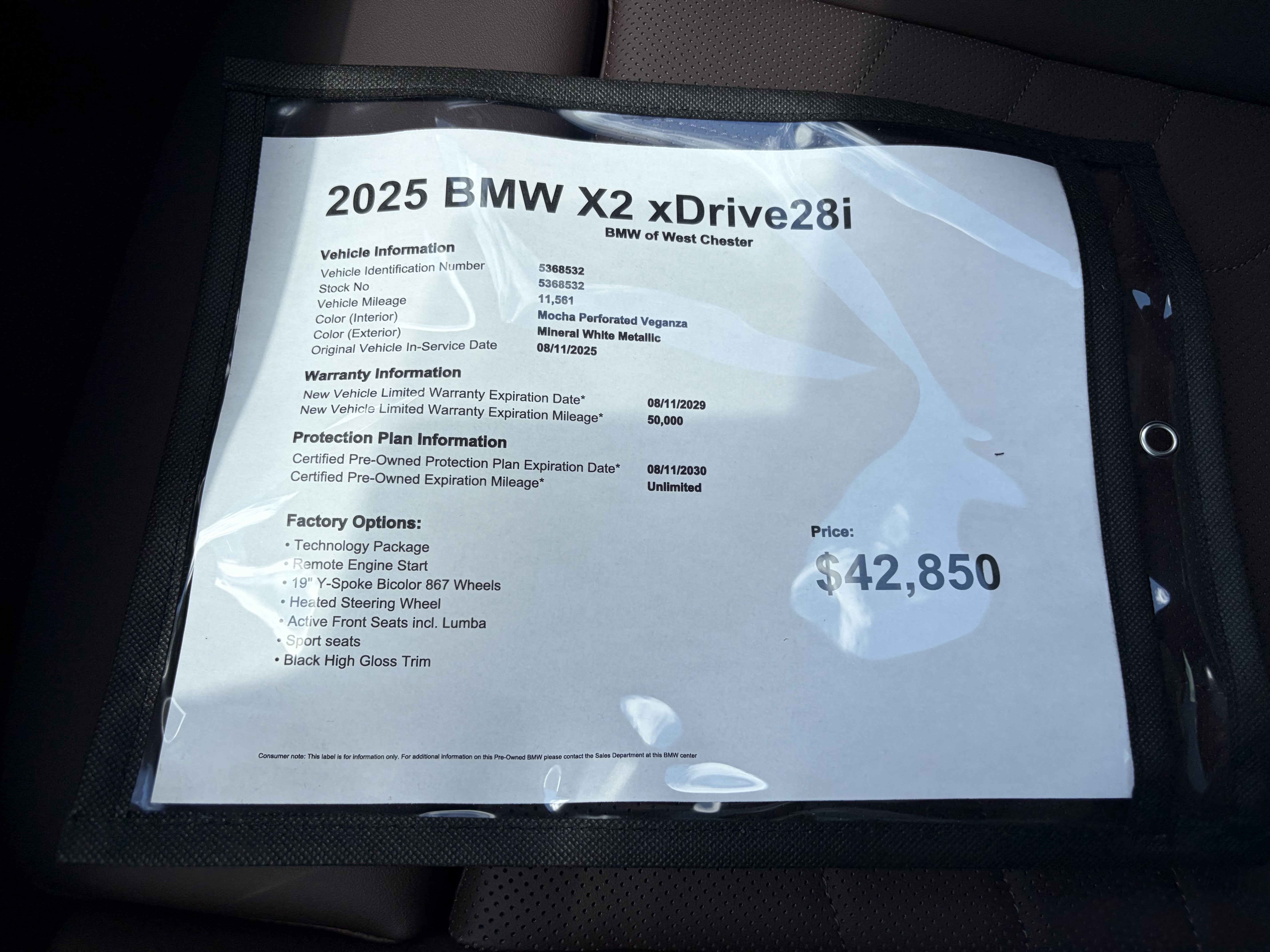 Certified Used 2025 Mineral White Metallic BMW xDrive28i image 18