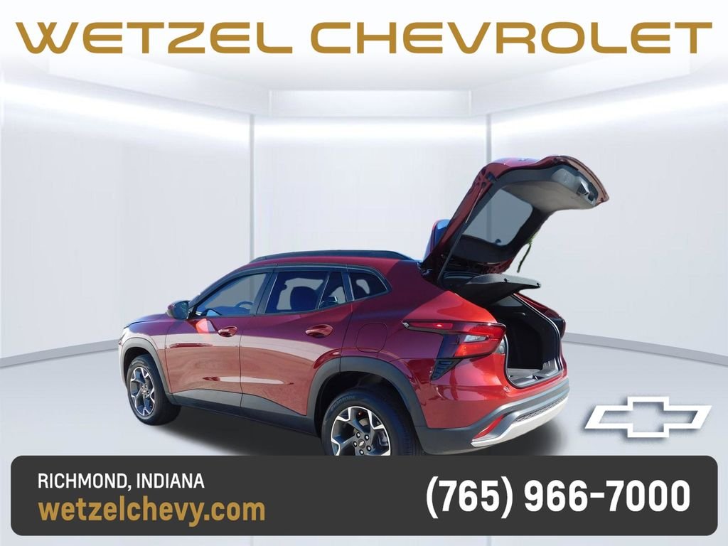 Used 2025 Red Chevrolet LT image 20