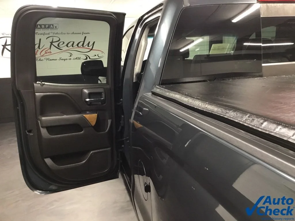 Used 2018 Gray Chevrolet LTZ image 32