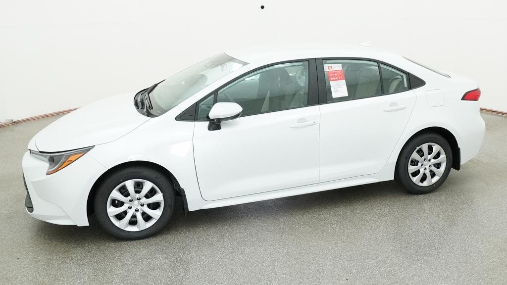 New 2026 Wind Chill Pearl Toyota LE image 5