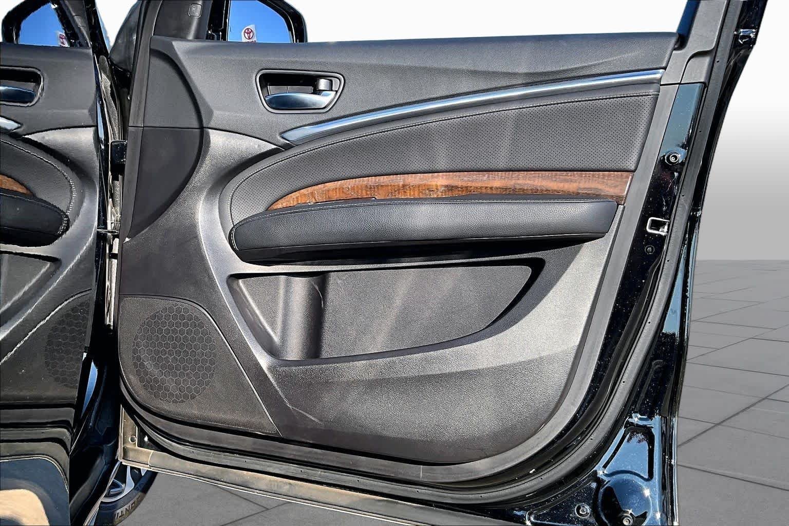 Used 2020 Majestic Black Pearl Acura SH-AWD with Technology Package image 26