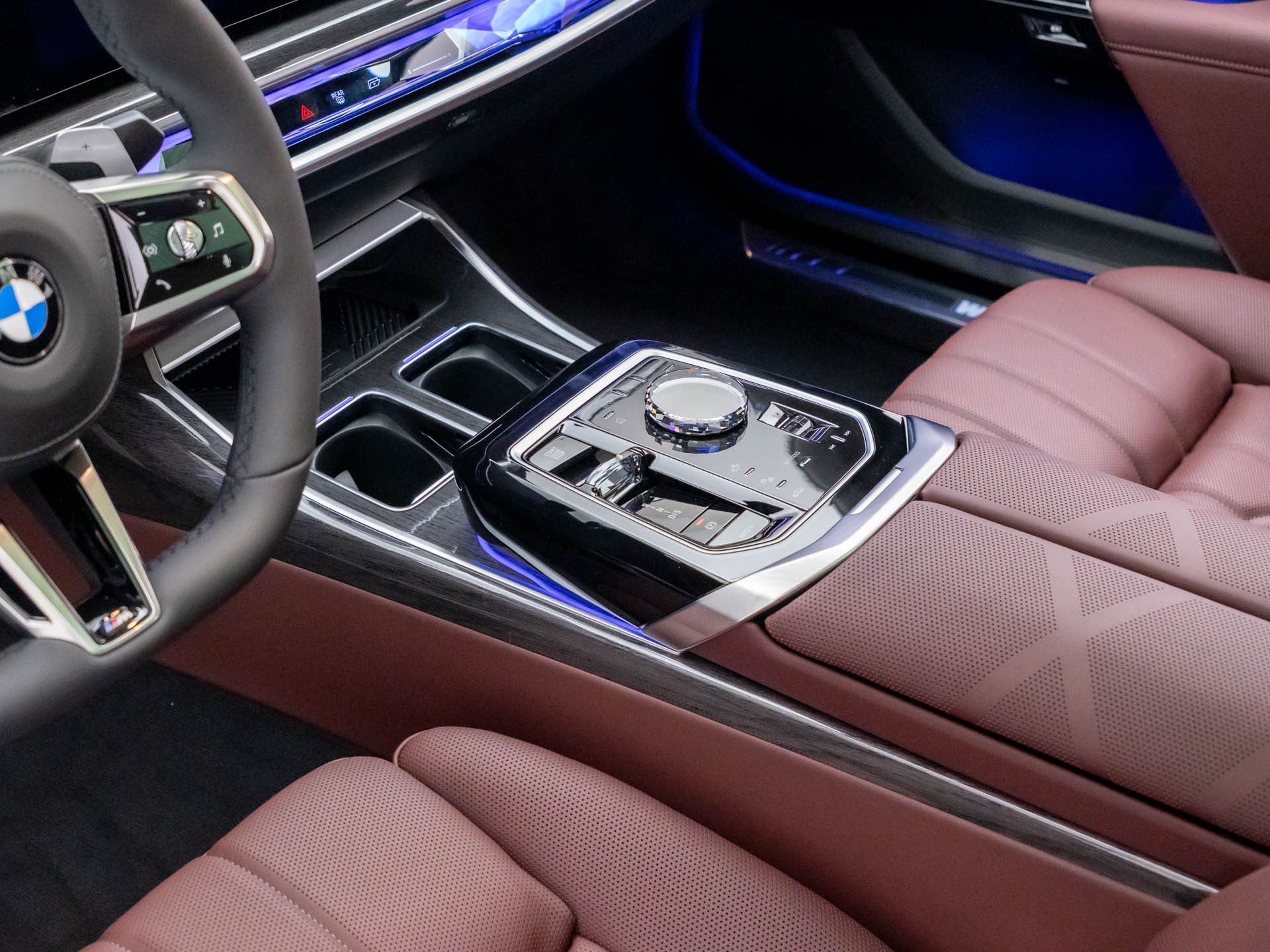 New 2026 Alpine White BMW 760i xDrive image 21