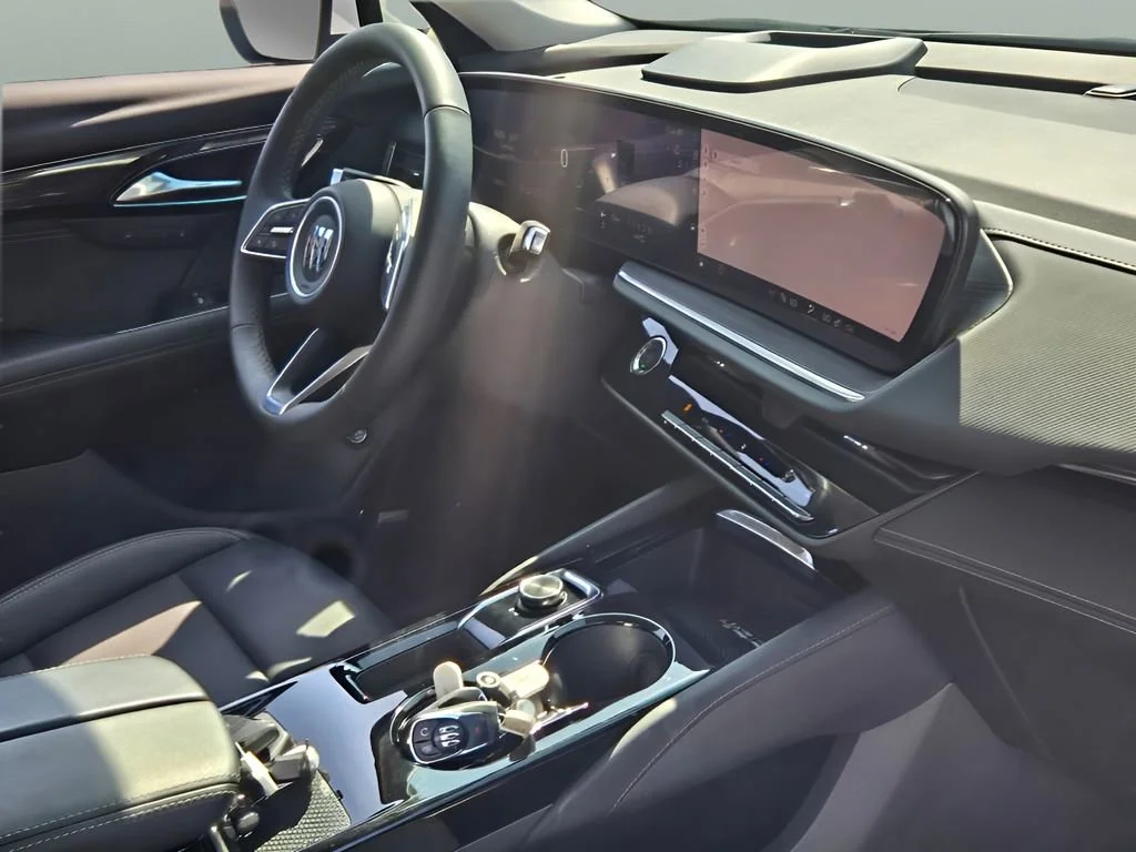 2025 Buick Envision Preferred - Photo 10