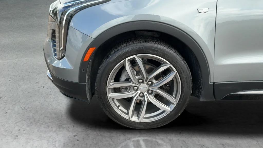 Used 2023 Silver Cadillac Sport image 27
