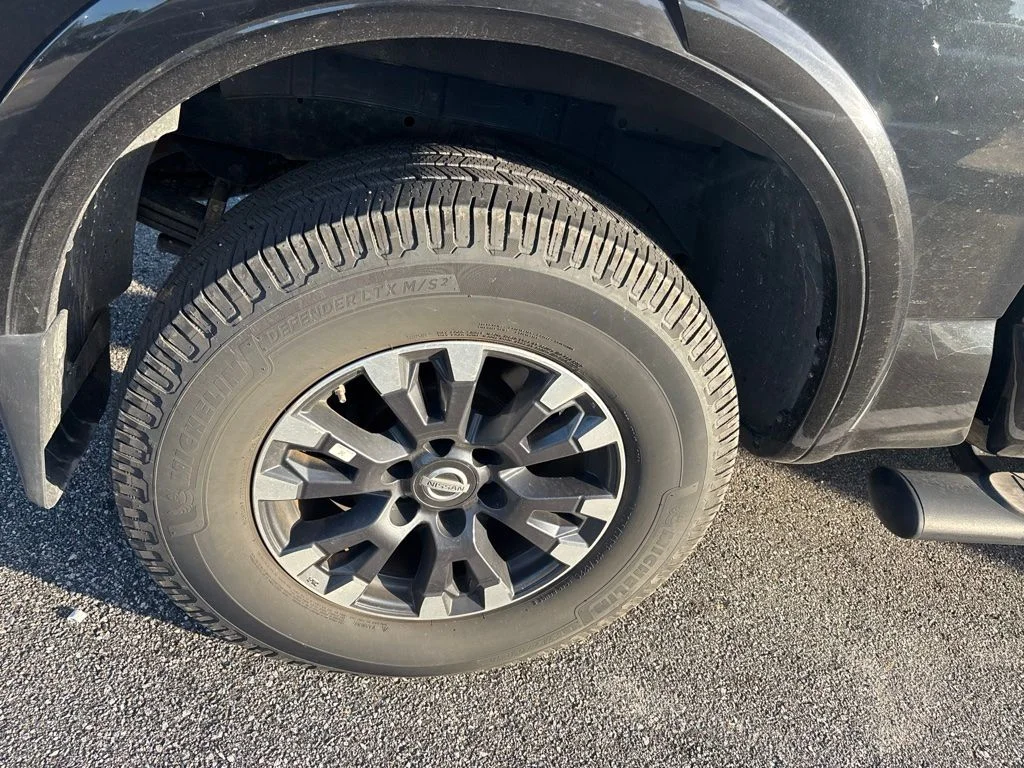 Used 2018 Black Nissan PRO-4X image 10