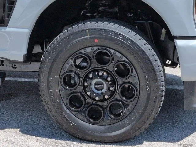 New 2026 Avalanche Ford F-250® Lariat® image 11