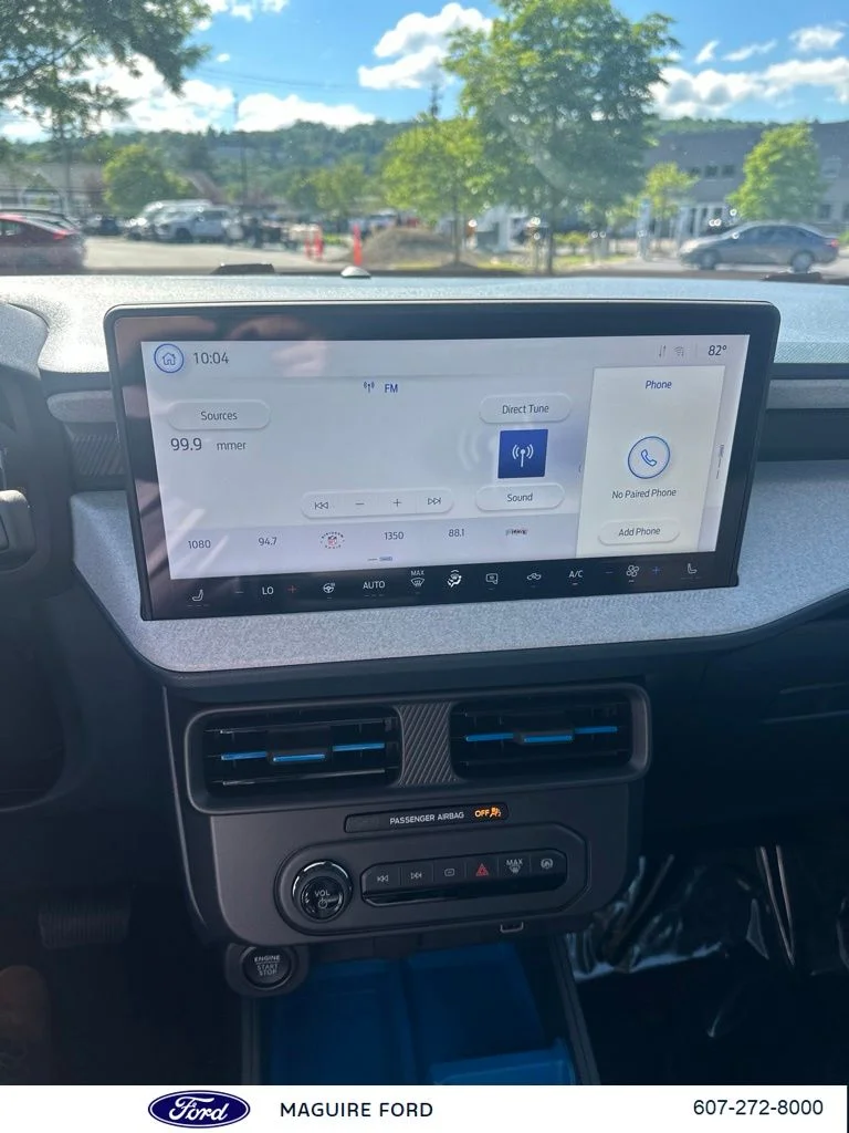 New 2026 White Metallic Ford XLT image 15