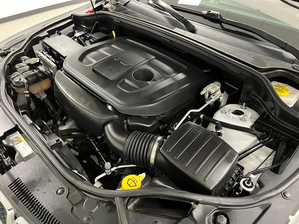 Used 2020 White Jeep Laredo E image 64