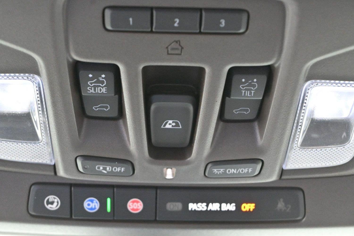 Used 2021 Summit White GMC Denali image 28