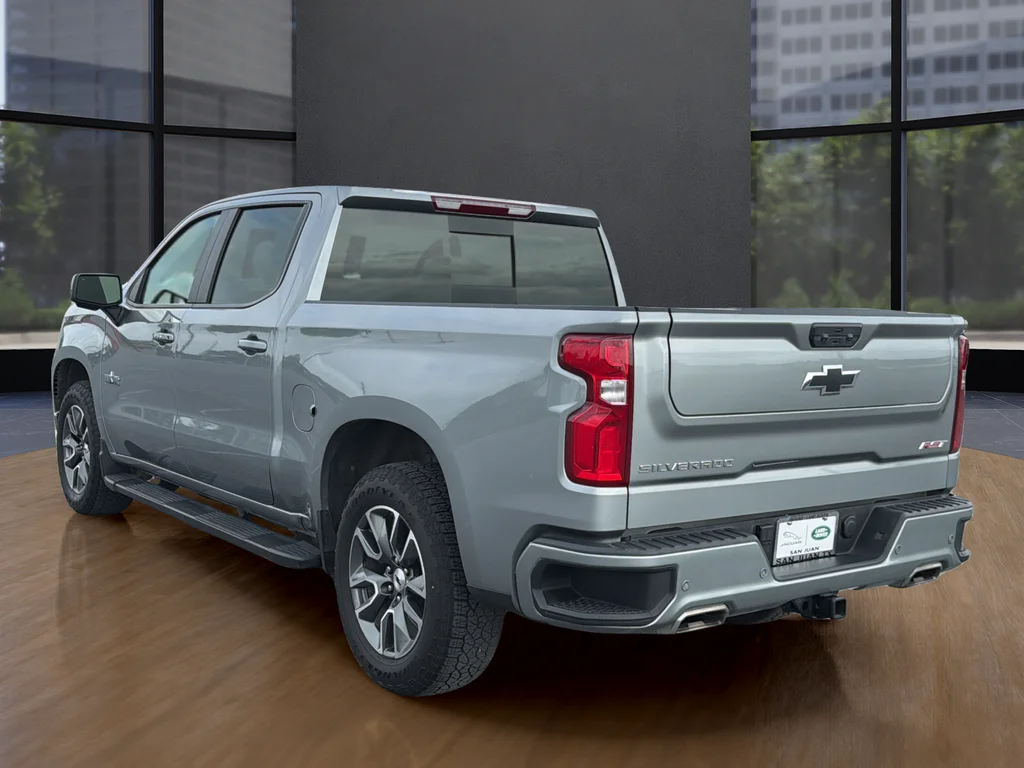 Used 2025 Gray Chevrolet RST image 15