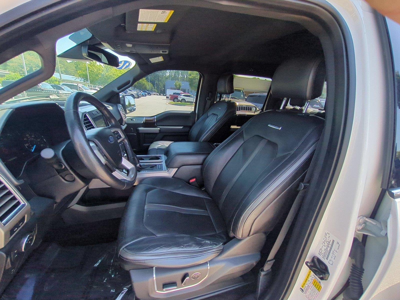 Used 2016 White Platinum Metallic Tri-Coat Ford Platinum image 18