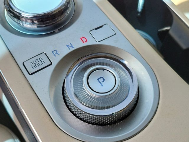 2024 GENESIS GV70 Standard - Photo 33
