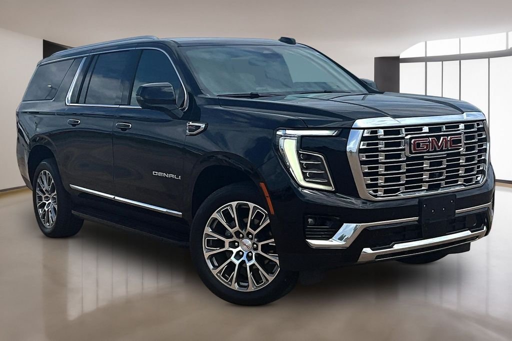 Used 2025 Black GMC Denali image 11