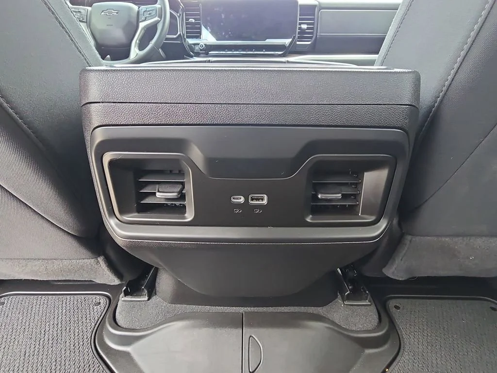 2024 Chevrolet Silverado 1500 RST - Photo 22