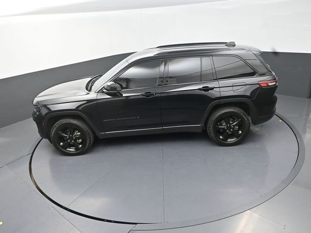 Used 2023 Black Jeep Limited image 15