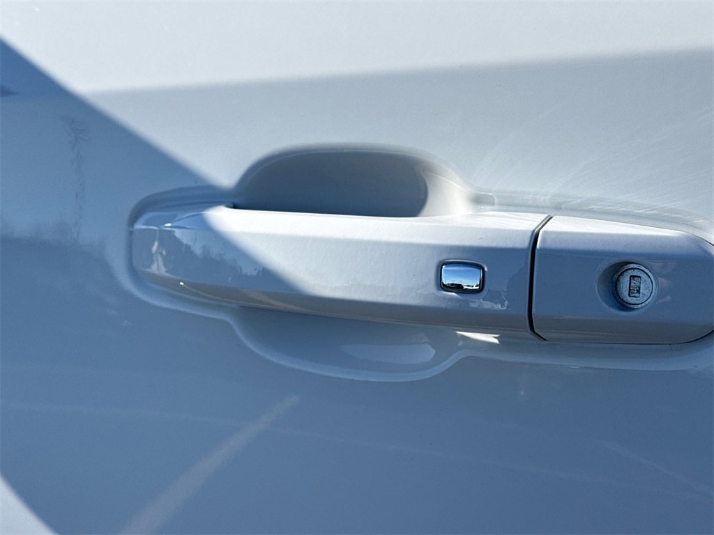 2026 GMC SIERRA - Image 12