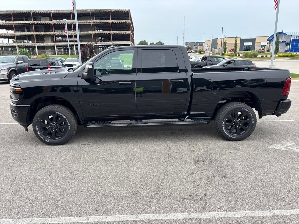 New 2026 Diamond Black Crystal Pearl-Coat Exterior Paint RAM Laramie image 3