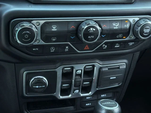 Used 2021 Blue Jeep Willys image 26