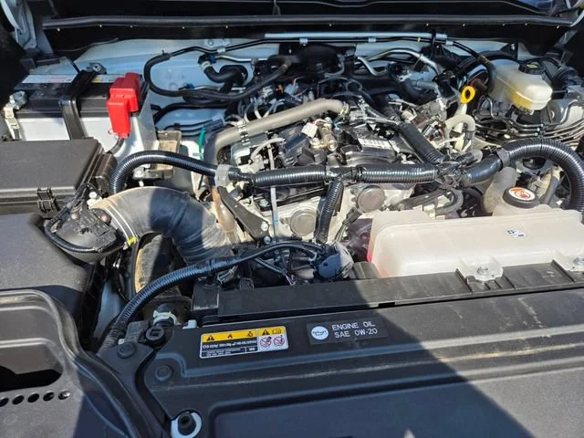 Used 2025 White Toyota SR5 image 22