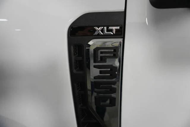 New 2026 Oxford White Ford F-350® XLT image 23