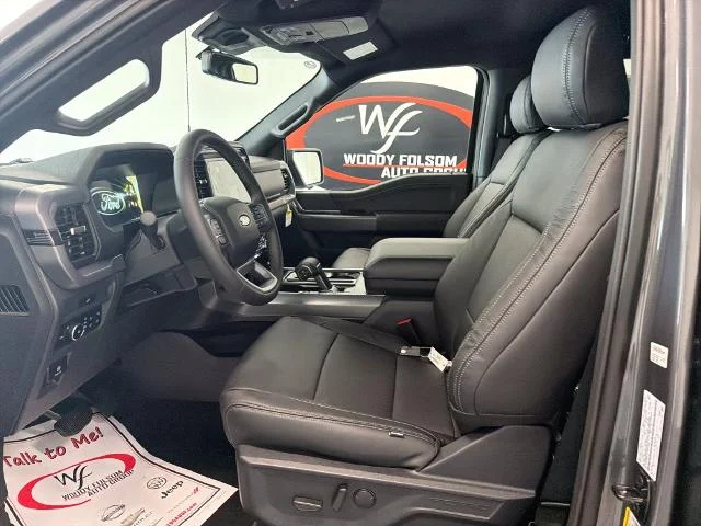 New 2026 Carbonized Gray Metallic Ford XLT image 30